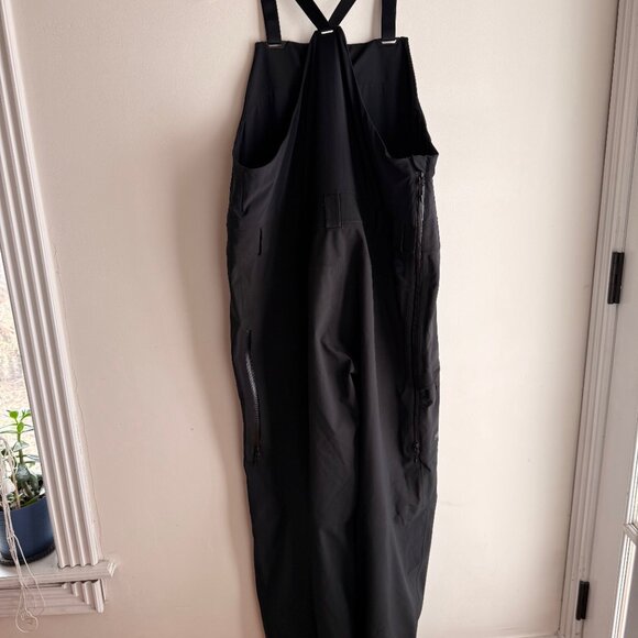 Marmot Women’s Refuge Bibs – Waterproof & Ultra-Stretchy! - Picture 6 of 11